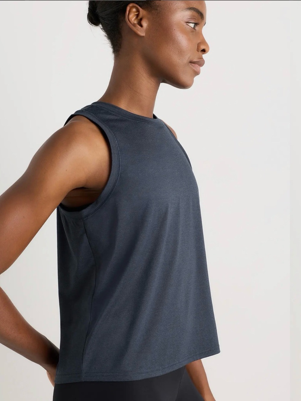 Quince Flow Knit Ultra Soft Performance Tank Top Navy Medium - Picture 2 of 8